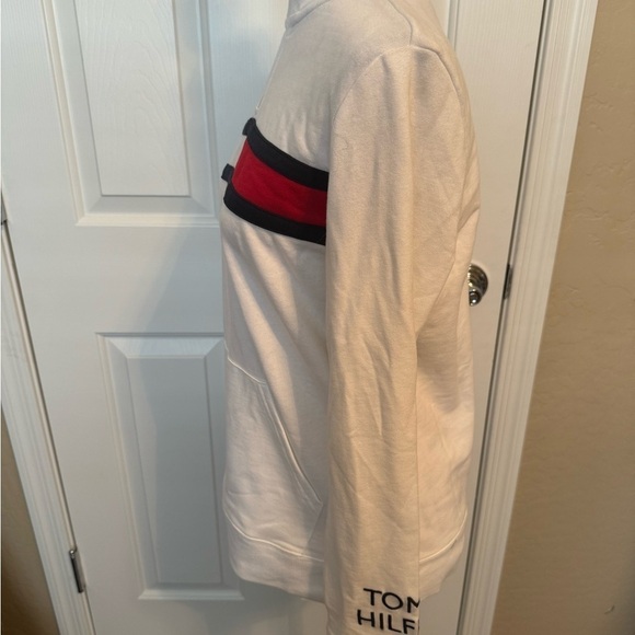 NWT Tommy Hilfiger Women’s 1/4 Zip White Logo Sweatshirt Size XS - Picture 4 of 7